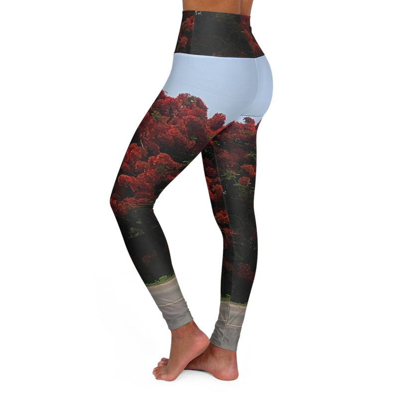 Resort View High Waisted Yoga Leggings (AOP)