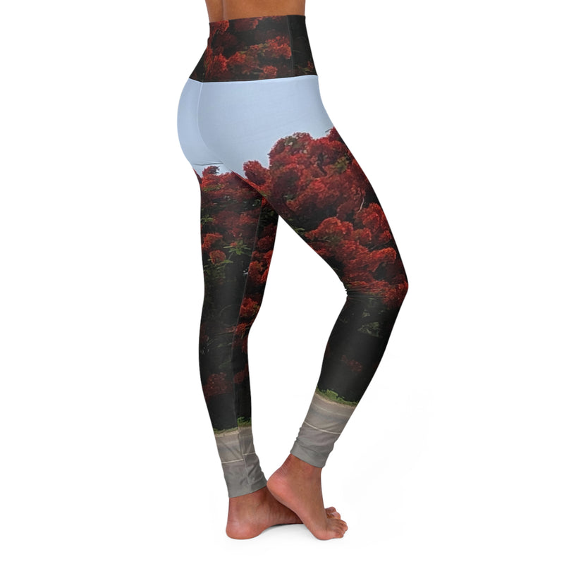 Resort View High Waisted Yoga Leggings (AOP)