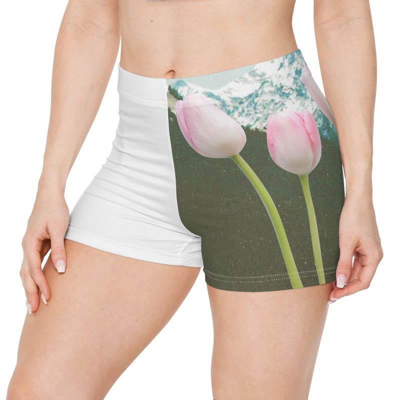 Mountain & Roses Women's Shorts (AOP)